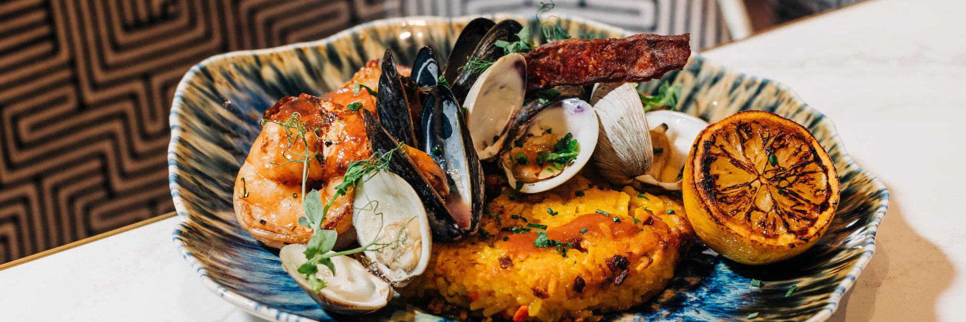 T. Cooks Paella 2